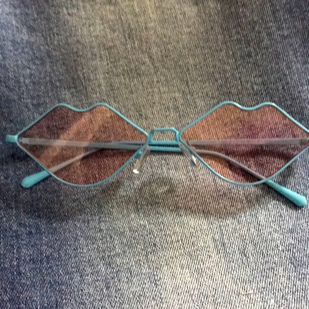 Kiss Sunglasses